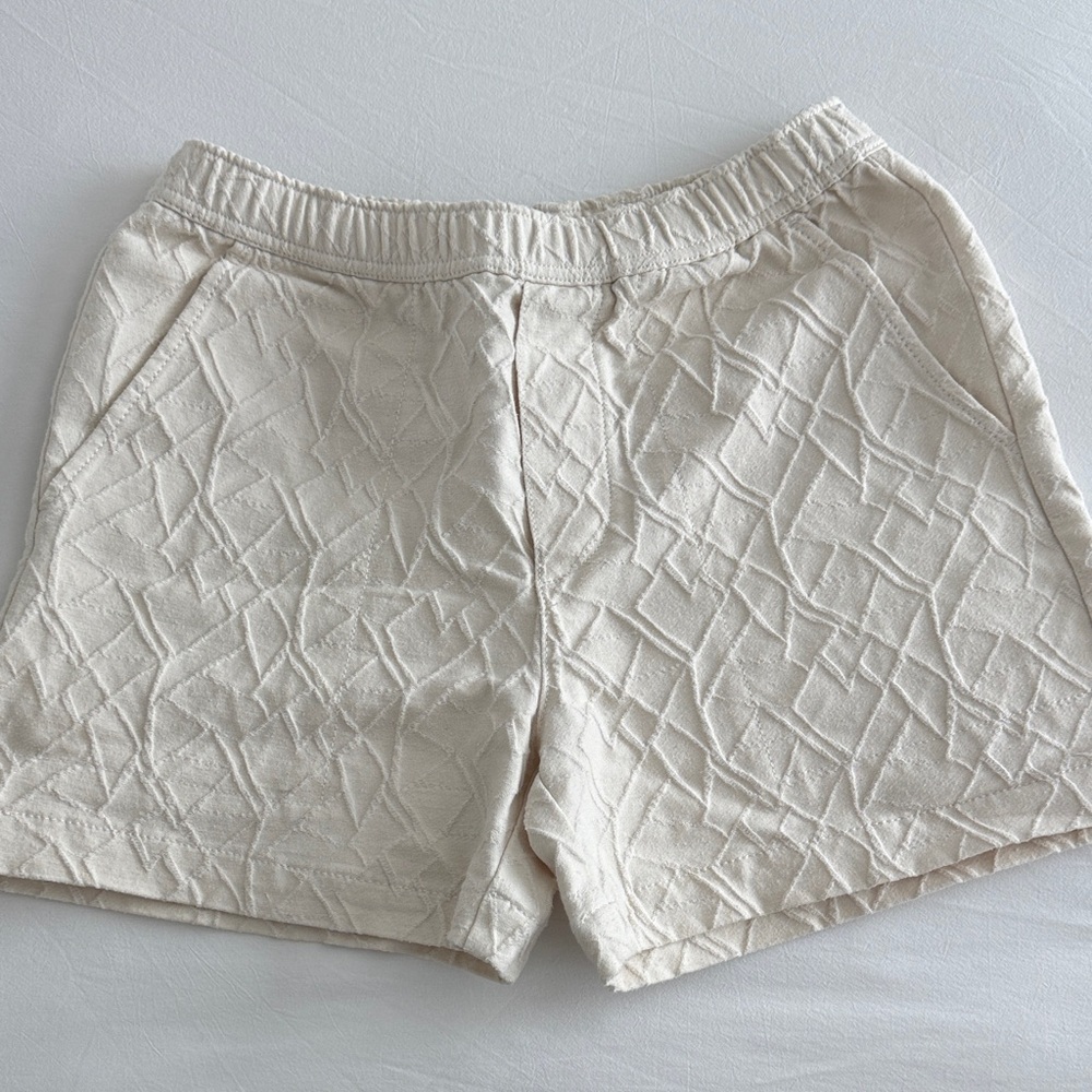 Zara Men’s Cream Jacquard Textured Shorts